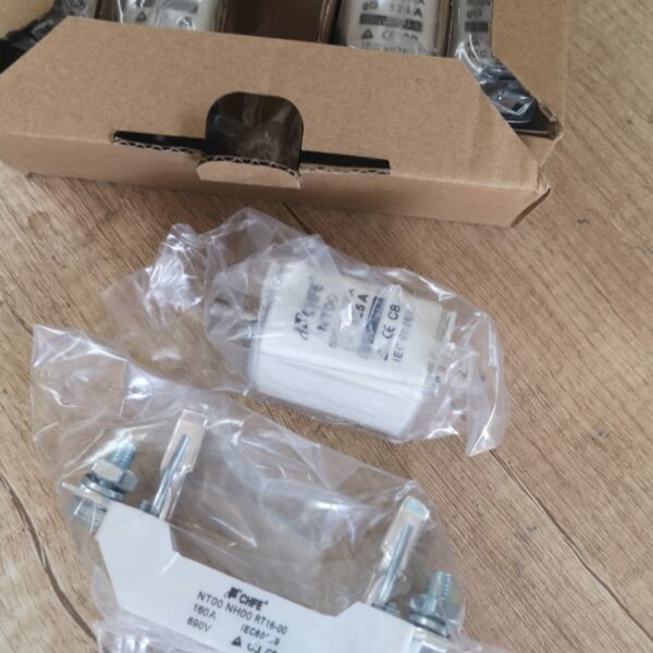 Cables-100a-battery-fuse-and-holder