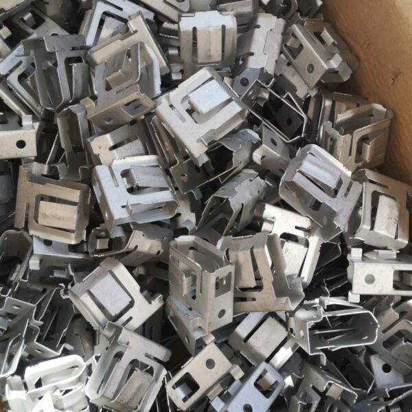 Anti theft clips for solar panels